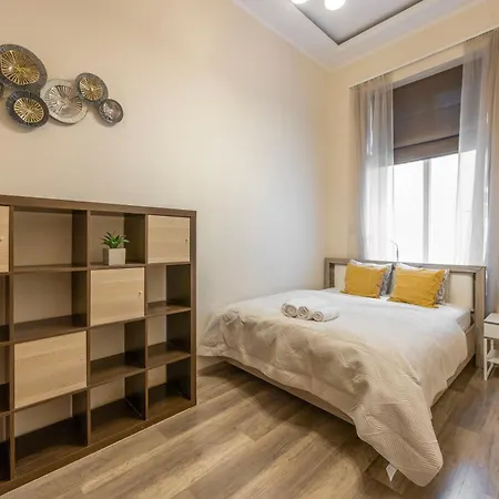 Cozy & Inner-city Nest 布达佩斯