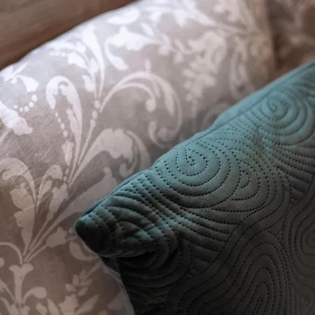 Cozy & Inner-city Nest דירה בודפשט