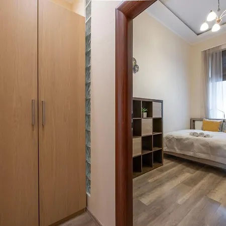 Cozy & Inner-city Nest 公寓 布达佩斯